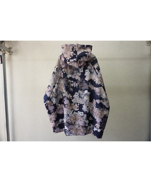 BALMUNG（バルムング）の「【再入荷】BALMUNG　グラフィックジャージーハイネックビッグパーカー（ネイビー）（パーカー・メンズ・その他）」の7枚目の写真