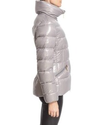 MONCLER（モンクレール）の「Moncler 'Daphne' Water Resistant Short