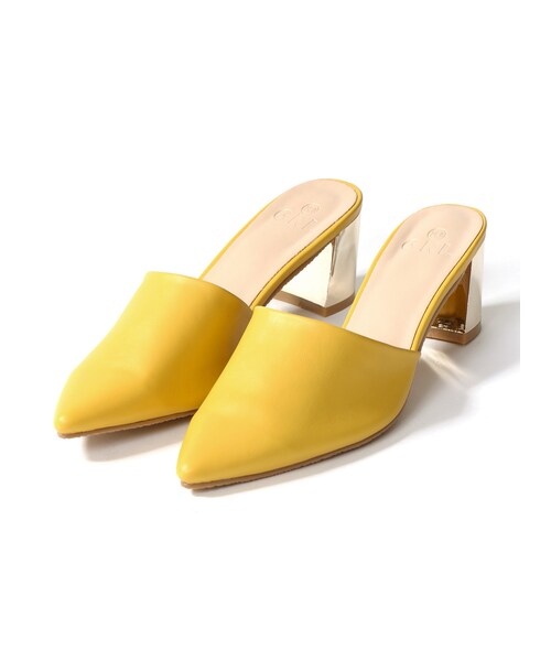 GRL（グレイル）の「チャンキーメッキヒールバブーシュミュール（パンプス・レディース・ブラック/ベージュ/ホワイト/イエロー・24.5）」の4枚目の写真