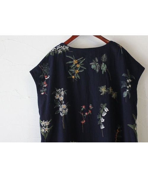 everlasting sprout 鳥の羽刺繍ワンピース everlasting sprout（エバーラスティングスプラウト）の
