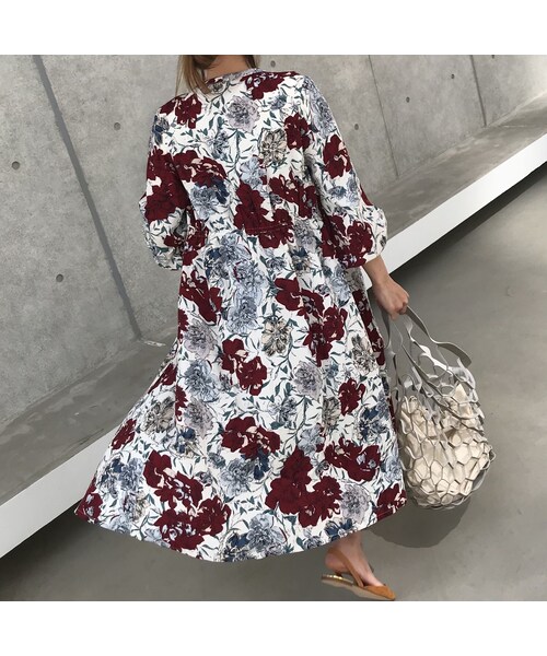 copine(コピン)の「再入荷!レトロ花柄ボリューム袖ロングガウン/ロングカーディガン(2color)【クリックポスト対象商品】(カーディガン/ボレロ・レディース・その他)」の13枚目の写真