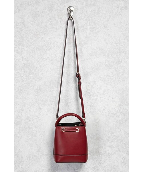 FOREVER 21（フォーエバー トゥエンティーワン）の「Forever 21 Faux Leather Mini Bucket Bag（ショルダーバッグ・レディース・Pink/Red・One Size）」の7枚目の写真