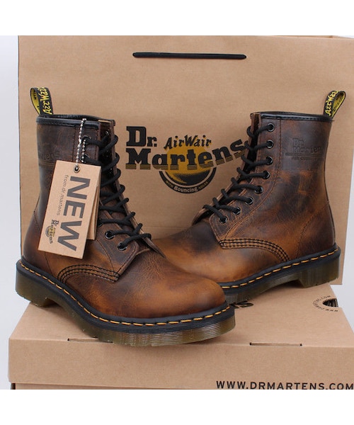 Dr. Martens（ドクターマーチン）の「送料無料 Dr.Martens 8HOLE BOOT
