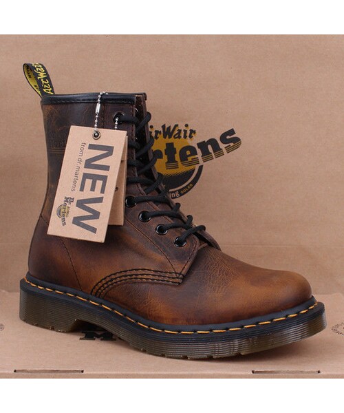 Dr. Martens（ドクターマーチン）の「送料無料 Dr.Martens 8HOLE BOOT