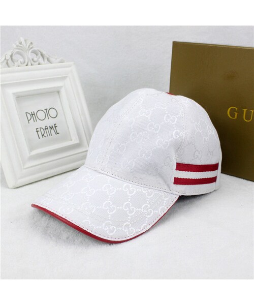 GUCCI（グッチ）の「グッチ GUCCI キャップ GG キャンバスベースボールキャップ レディース 帽子 ホワイト（キャップ）」 - WEAR