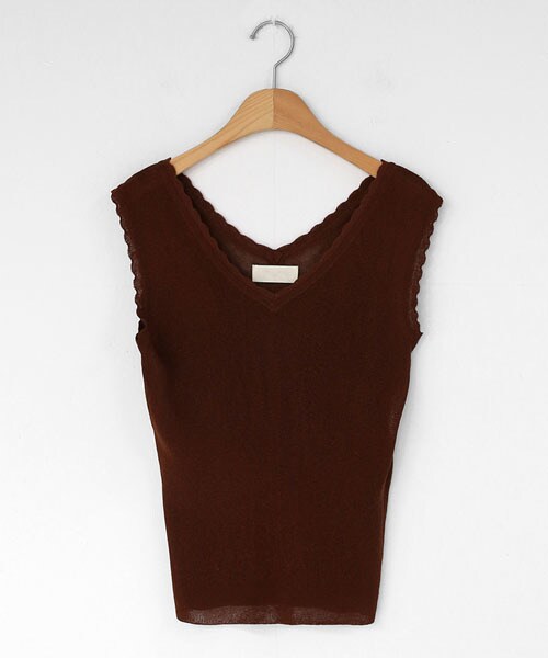 DHOLIC（ディーホリック）の「ウェーブVネックニットスリーブレス（タンクトップ・レディース・オレンジ/ベージュ/ブラック/ブラウン・FREE）」の3枚目の写真
