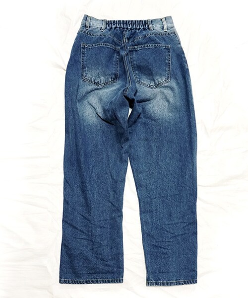 Tiffee SELECT（ティフィーセレクト）の「ヴィンテージ風ハイウエストボーイズジーンズ（デニムパンツ・レディース・ブルー/サックス・M）」の5枚目の写真