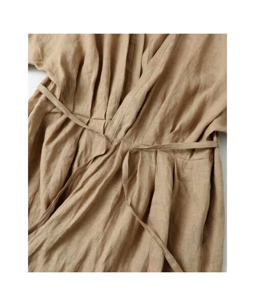 URBAN RESEARCH DOORS（アーバンリサーチドアーズ）の「Audrey and John Wad 60sリネンキャンバスワッシャーガウン（ワンピース/ドレス・レディース・キャメル/ブラック・one）」の6枚目の写真