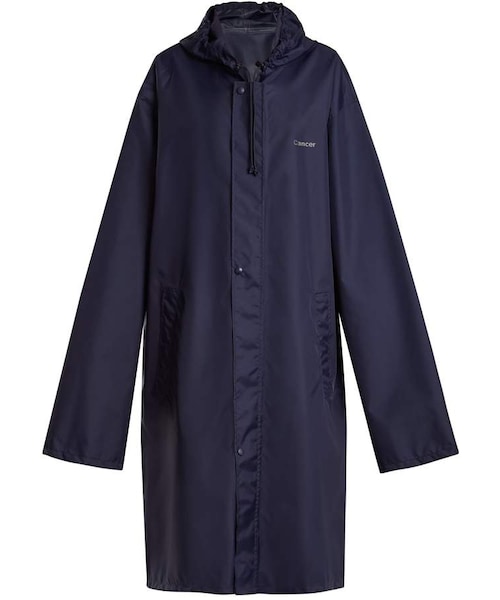 VETEMENTS(ヴェトモン)の「VETEMENTS Horoscope Cancer hooded raincoat(その他アウター・レディース・Blue・One Size)」の1枚目の写真