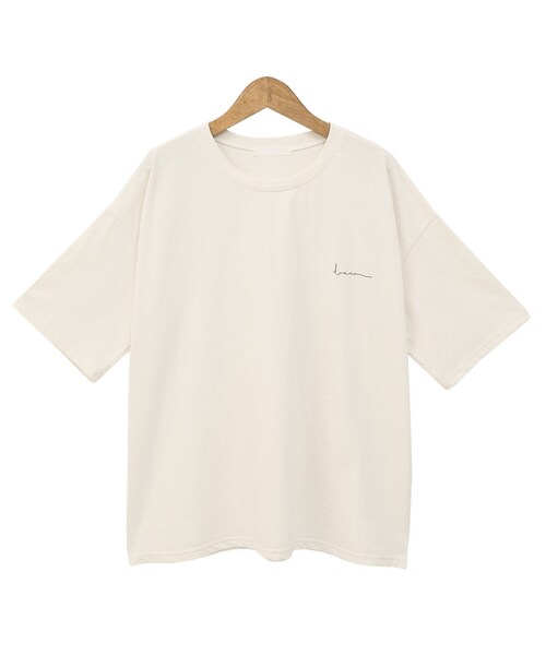 Dailyabout(デイリーアバウト)の「レタリング刺繍ルーズ半袖Tシャツ(Tシャツ/カットソー・レディース・ホワイト/ブラウン/グレー・FREE)」の1枚目の写真