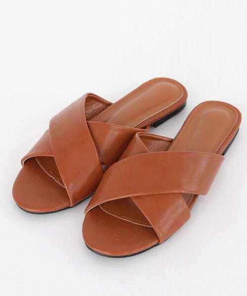 DHOLIC（ディーホリック）の「レザー調クロスフラットサンダル（サンダル・レディース・ブルー/ブラック/ホワイト/ブラウン/ベージュ/ピンク・230/235/240/245/250）」の4枚目の写真