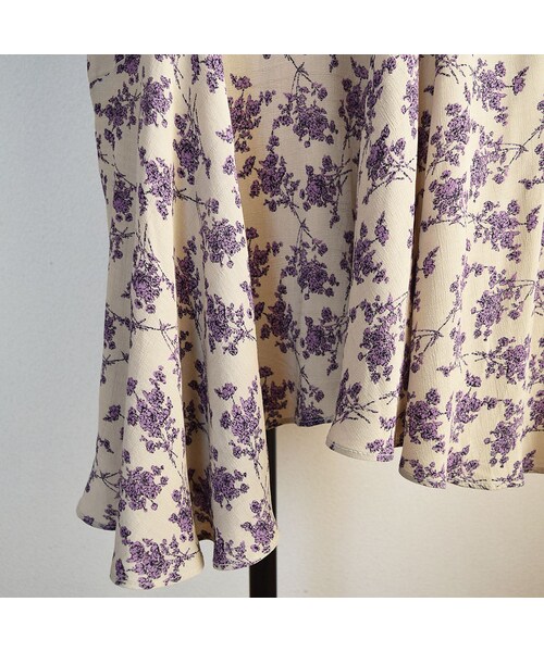 no brand（ノーブランド）の「ヴィンテージフラワーアシメキャミOP（ワンピース・レディース・その他）」の7枚目の写真