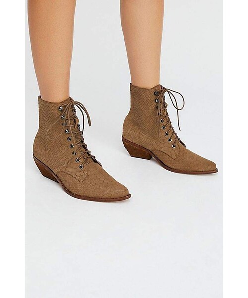 grove lace up western boot
