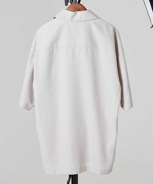 LIDNM（リドム）の「マイクロスパンオープンカラーシャツ（シャツ/ブラウス・メンズ・ベージュ・S.M.L）」の2枚目の写真