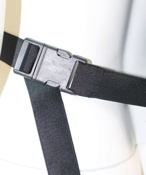 ASHLEY WILLIAMS（アシュリーウィリアムス）の「HOLSTER BAG