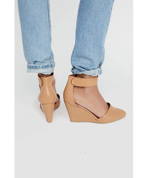 Jeffrey Campbell(ジェフリーキャンベル)の「Jeffrey Campbell Peaks Point Wedge(サンダル・レディース・Brown/Green・6/7/8/9/10/6.5/7.5/8.5/9.5/5/5.5)」の4枚目の写真