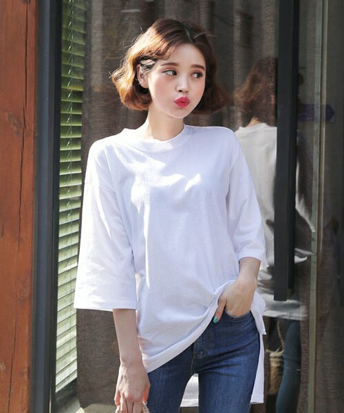 DHOLIC(ディーホリック)の「アンバランス7分丈スリーブTシャツ(Tシャツ/カットソー・レディース・パープル/ホワイト/グリーン/ブルー/ブラック・FREE)」の2枚目の写真