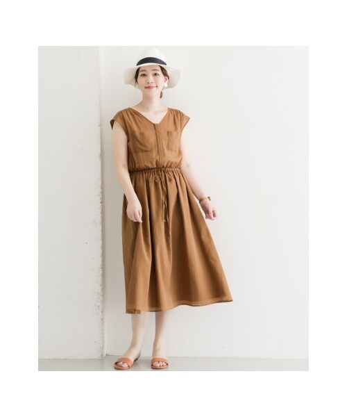 【新品未使用】ロッソ　フロントポケットギャザーワンピース　綿　キレカジ（1060 URBAN RESEARCH ROSSO WOMEN（アーバンリサーチ ロッソ）の