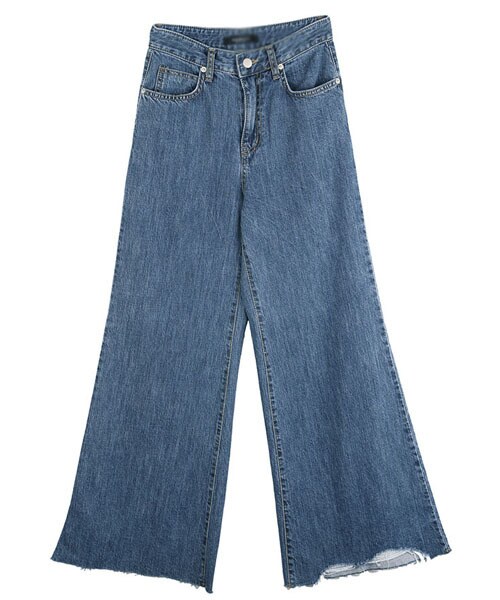 DINT（ディント）の「パーフェクトラインワイドデニムパンツ（デニムパンツ・レディース・Light blue/Deep blue/Blue・S/M/L）」の2枚目の写真