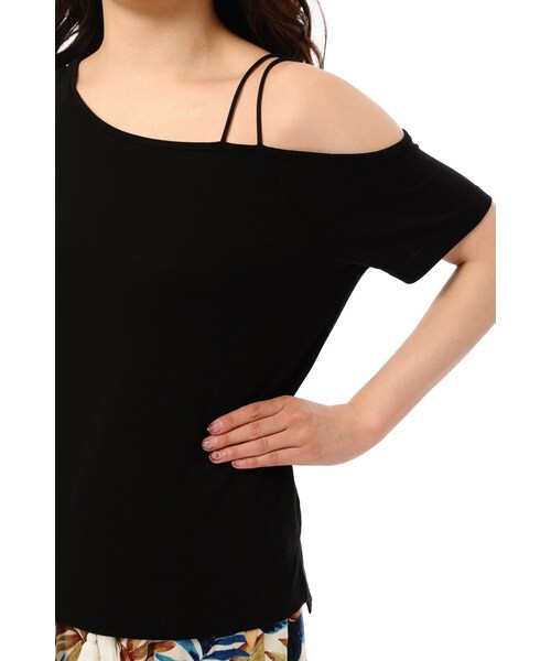 EGOIST（エゴイスト）の「ワンショルダブルゴムトップ（トップス・レディース・BLACK/WHITE/GRAY・Size : F /）」の5枚目の写真