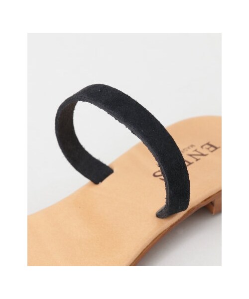 URBAN RESEARCH（アーバンリサーチ）の「ENESS 配色レザーフラットサンダル（シューズ・レディース・MOCHA×SIL/BLK×P.SIL・37/38）」の9枚目の写真