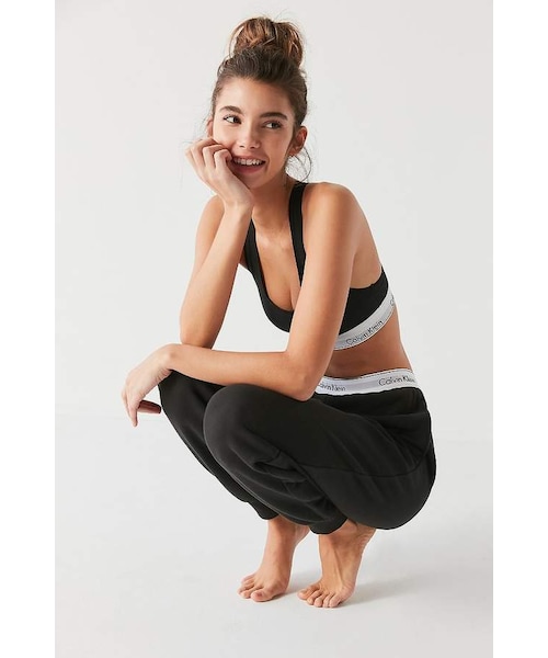 Calvin Klein（カルバン・クライン）の「Calvin Klein Modern Jogger Pant（その他パンツ・レディース・Black/Gray・XS/S/M/L）」の9枚目の写真