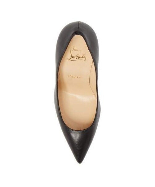 Christian Louboutin（クリスチャンルブタン）の「Christian Louboutin Decollete 554 Pointy Toe Pump（パンプス・レディース・Black・8.5us / 38.5eu/9.5us / 39.5eu/10.5us / 40.5eu/10us / 40eu/11us / 41eu/4us / 34eu/11.5us / 41.5eu/5us / 35eu/4.5us / 34.5eu/7us / 37eu/5.5us / 35.5eu/12us / 42eu/7.5us / 37.5eu/6us / 36eu/8us / 38eu/6.5us / 36.5eu/9us / 39eu）」の4枚目の写真