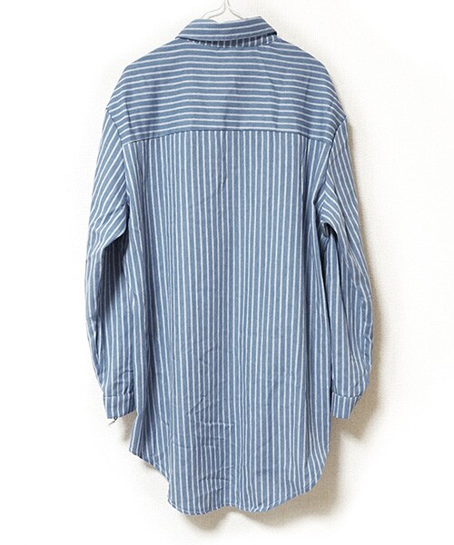Tiffee SELECT（ティフィーセレクト）の「オーバーサイズ柔らかストライプブラウス（シャツ/ブラウス・レディース・ブルー/ホワイト・F）」の6枚目の写真