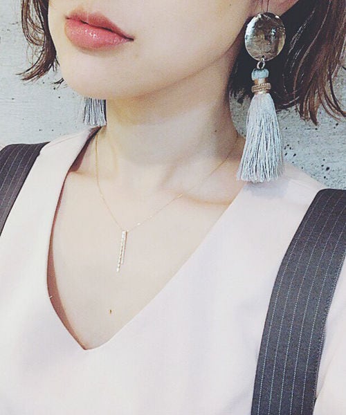 KiRi（キリ）の「タッセル（ピアス（両耳用）・レディース・グリーン/グレー/イエロー/ブラウン/ピンク・Free）」の9枚目の写真