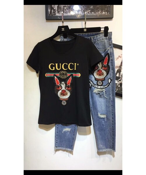 Gucci グッチ の グッチ Gucci Base Tee 半袖 Tシャツ メンズ レディース Tシャツ カットソー トップス 上着 刺繍 デニムパンツ Wear