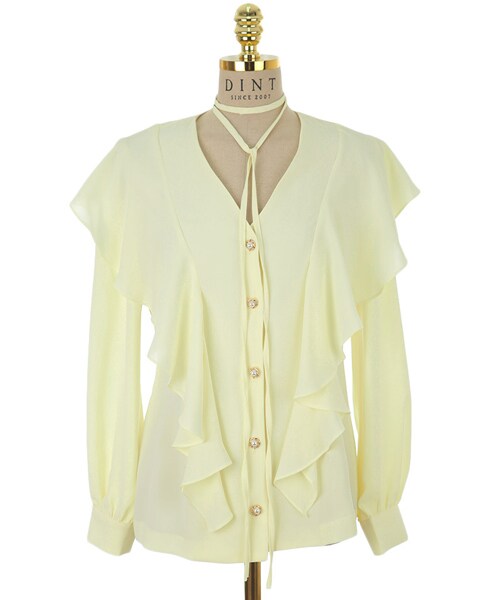 DINT（ディント）の「ホリックパールのボタンラッフルブラウス（シャツ/ブラウス・レディース・핑크/화이트/옐로우・one(44~66size)）」の3枚目の写真
