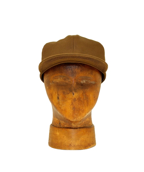 THE H.W. DOG & CO. （ザエイチダブリュドックアンドコー）の「TRUCKER CAP-M（キャップ・レディース・BRACK/NAVY/BROWN/BEIGE/WHITE・ONE）」の4枚目の写真