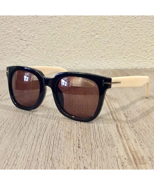 希少　トムフォード　サングラス　TF211 AF 01J ケース付き TOM FORD トムフォードTF211/01Jのサングラス 通販ならGLASH BEAM