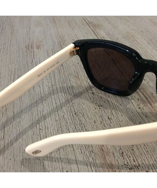 希少　トムフォード　サングラス　TF211 AF 01J ケース付き TOM FORD（トムフォード） TF211AF 入荷しました。 ｜ oomiya