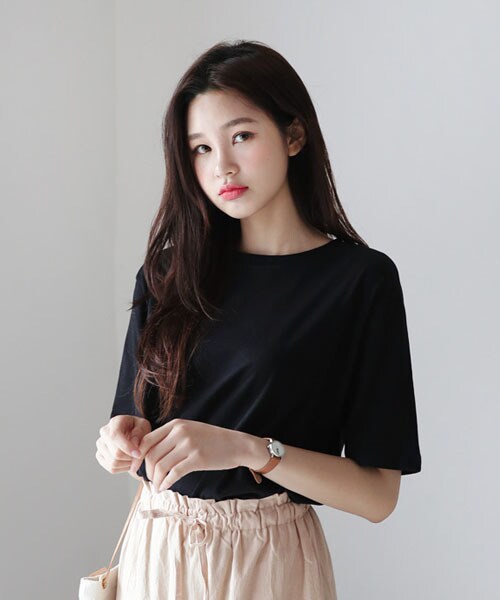 DHOLIC(ディーホリック)の「アンバランス半袖Tシャツ(Tシャツ/カットソー・レディース・ホワイト/ブラック/ピンク/グレー/ブルー・FREE)」の2枚目の写真