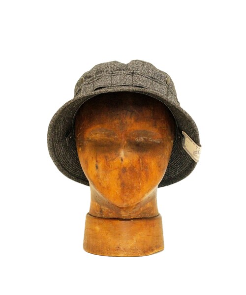THE H.W. DOG & CO. (ザエイチダブリュドックアンドコー)の「BUSH HAT(ハット・レディース・BEIGE/GRAY・36/38)」の2枚目の写真