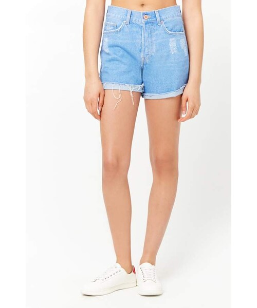 FOREVER 21（フォーエバー トゥエンティーワン）の「Forever 21 Distressed Button-Fly Denim Shorts（その他パンツ・レディース・Blue・24/25/26/27/28/29/30/31）」の6枚目の写真