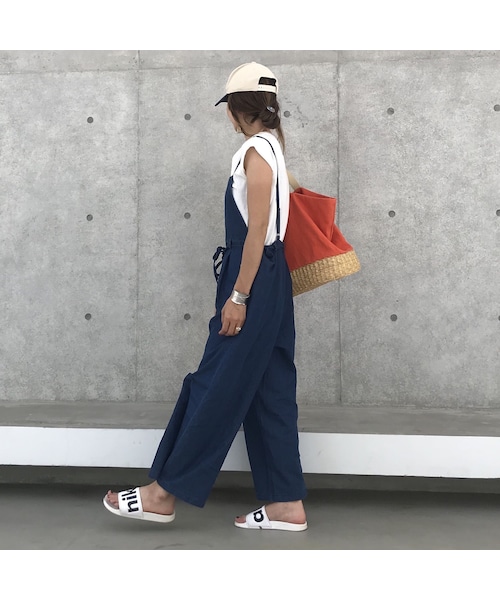 copine（コピン）の「ウエストリボンデニムサロペットワイドパンツ【クリックポスト対象商品】（サロペット/オーバーオール・レディース・その他）」の6枚目の写真