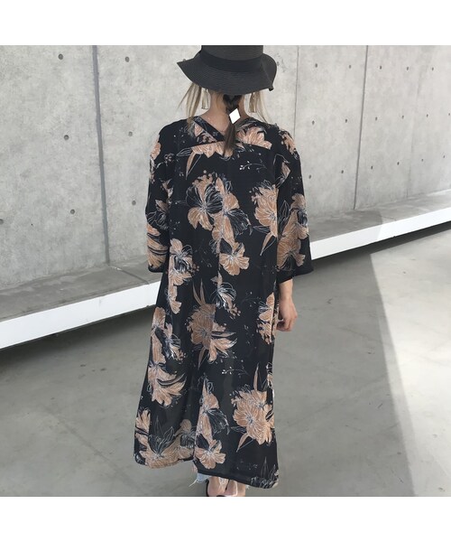 copine(コピン)の「ウエストリボン付きレトロ花柄ロングガウン(2color)【クリックポスト対象商品】(カーディガン/ボレロ・レディース・その他)」の10枚目の写真