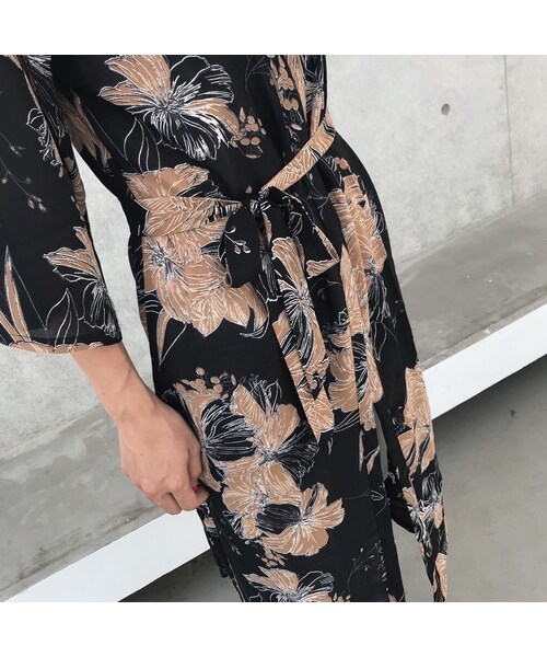 copine(コピン)の「ウエストリボン付きレトロ花柄ロングガウン(2color)【クリックポスト対象商品】(カーディガン/ボレロ・レディース・その他)」の13枚目の写真