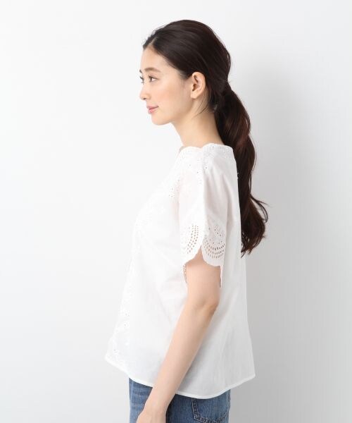 LEPSIM（レプシィム）の「アイレットレースセンターフロントブラウス／ＳＳ（トップス・オフ/ブラック/イエロー/フクシャパープル）」の14枚目の写真