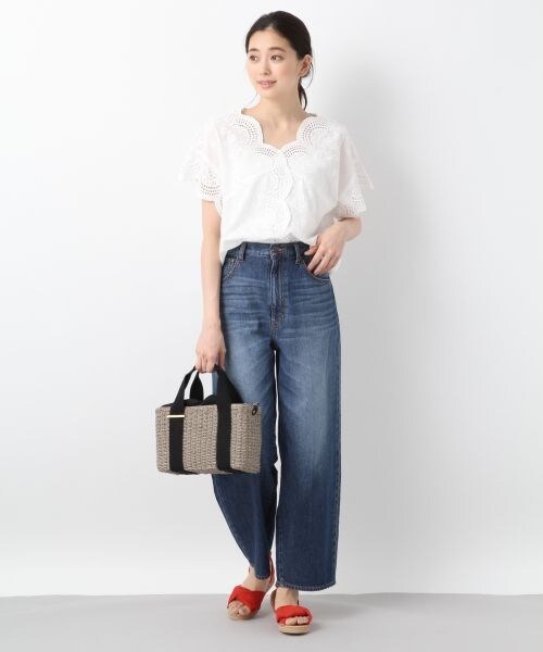 LEPSIM（レプシィム）の「アイレットレースセンターフロントブラウス／ＳＳ（トップス・オフ/ブラック/イエロー/フクシャパープル）」の6枚目の写真