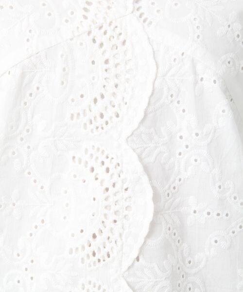 LEPSIM（レプシィム）の「アイレットレースセンターフロントブラウス／ＳＳ（トップス・オフ/ブラック/イエロー/フクシャパープル）」の21枚目の写真