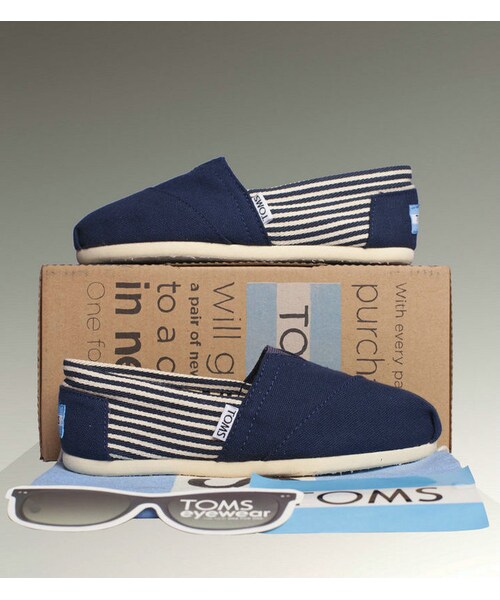 TOMS（トムス）の「TOMS Men's classic Stripe Canvas トムズシューズ スリッポン メンズ 男性靴 ストライプ 2色（スニーカー・メンズ・その他）」の12枚目の写真
