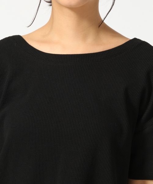 LOWRYS FARM（ローリーズファーム）の「ワッフルバッククロス／ＳＳ（トップス・オフ/ブラック/グリーン）」の10枚目の写真