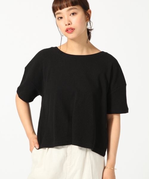 LOWRYS FARM（ローリーズファーム）の「ワッフルバッククロス／ＳＳ（トップス・オフ/ブラック/グリーン）」の7枚目の写真