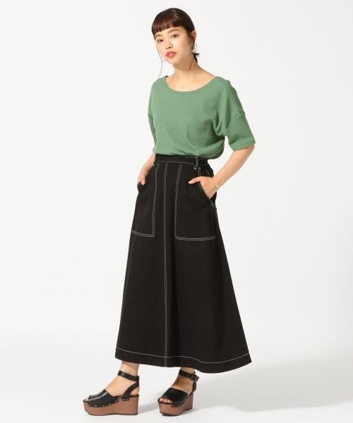 LOWRYS FARM（ローリーズファーム）の「ワッフルバッククロス／ＳＳ（トップス・オフ/ブラック/グリーン）」の4枚目の写真