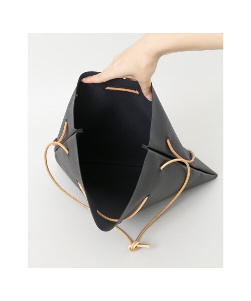 KBF（ケイビーエフ）の「巾着ショルダーバッグ（バッグ・レディース・BLACK/BEIGE/ORANGE・one）」の14枚目の写真