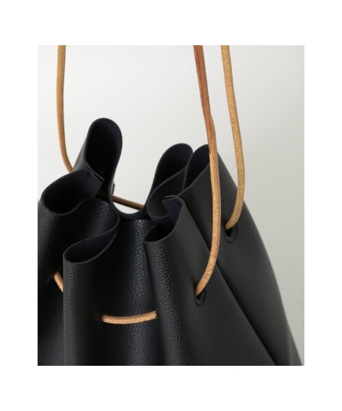 KBF（ケイビーエフ）の「巾着ショルダーバッグ（バッグ・レディース・BLACK/BEIGE/ORANGE・one）」の15枚目の写真