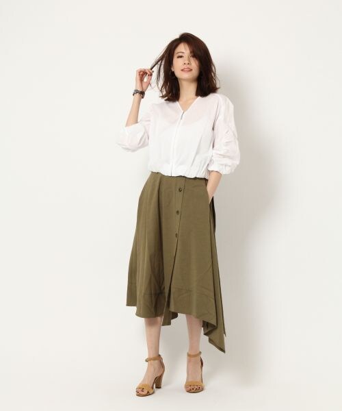 BABYLONE（バビロン）の「６０ローンタックギャザーブルゾン（ジャケット/アウター・オフホワイト/ブラック/カーキ）」の8枚目の写真